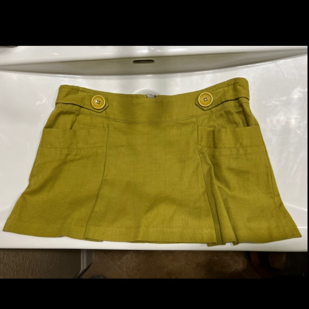 Forever 21 Micro Mini Skirt Dark/ Deep Chartreuse color